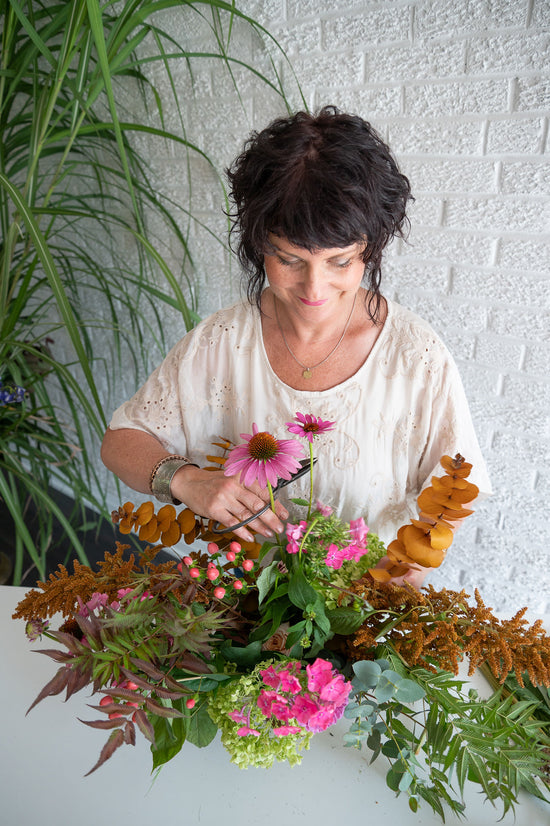 Fearless Floral Design Society // Bi-Weekly Live Floral Design Membership